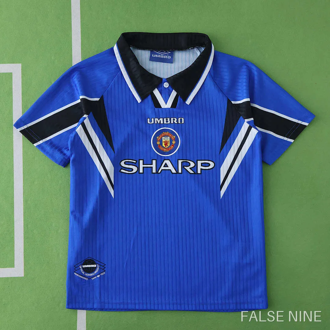 Manchester United 1996-98 Third Retro Kids Kit, photo 1