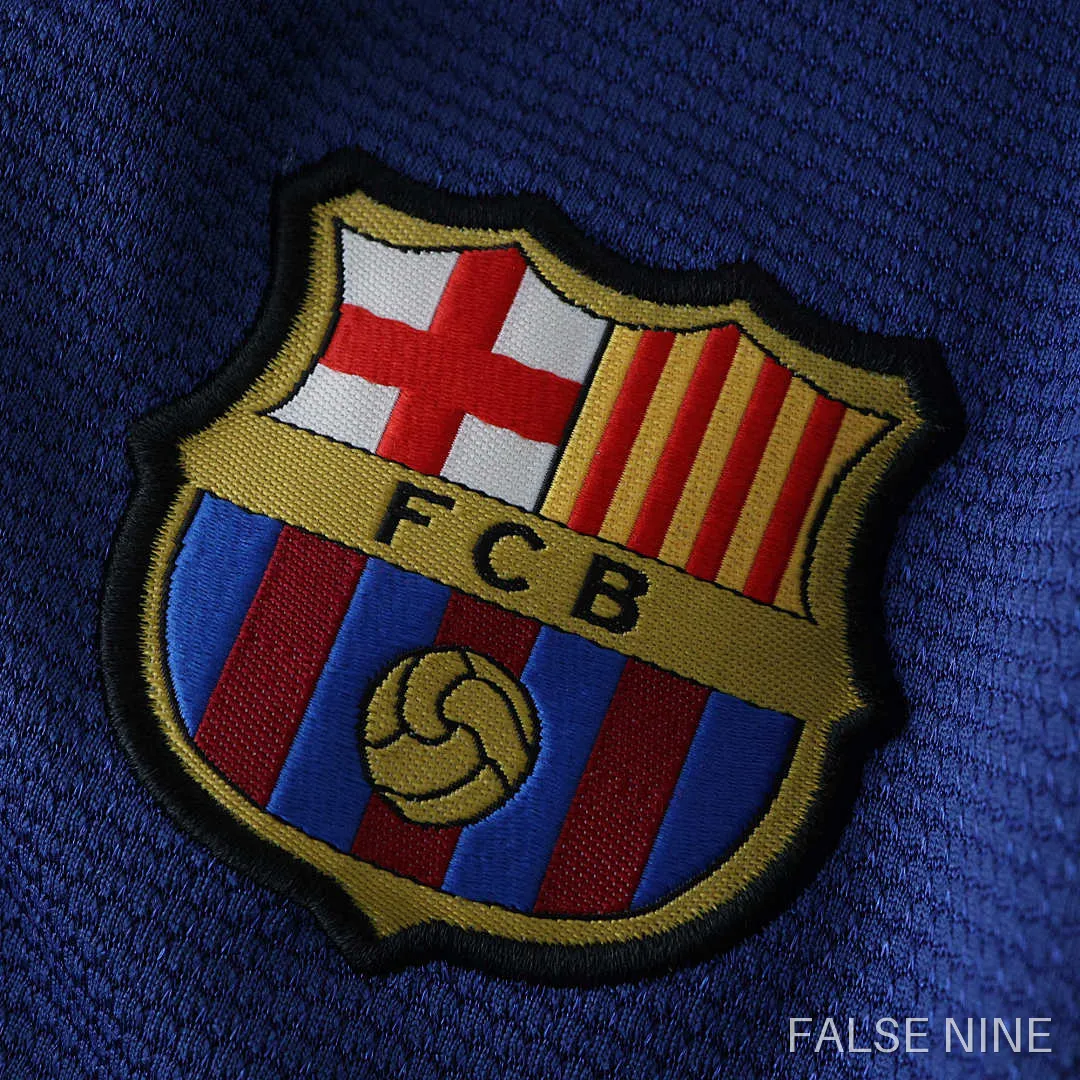 12/13 FC Barcelona / Barça home retro Kids kit, photo 15