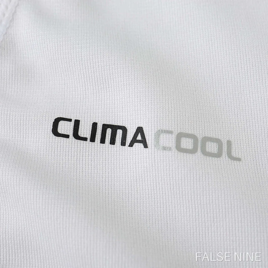 10/11 Real Madrid CF home retro Fan version, photo 16