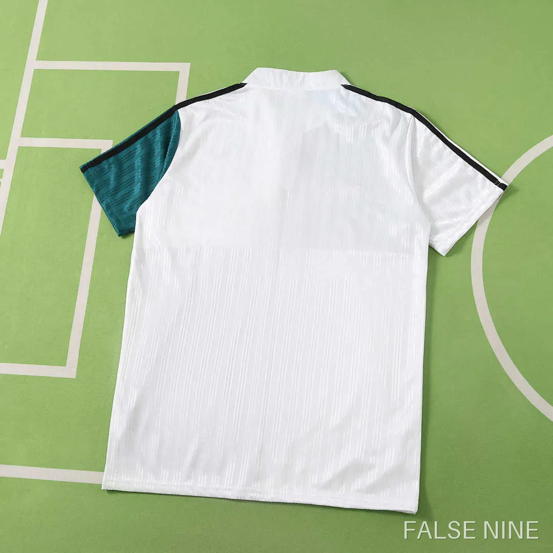 Liverpool 1995-96 Away Shirt (Retro Fan Version), photo 2