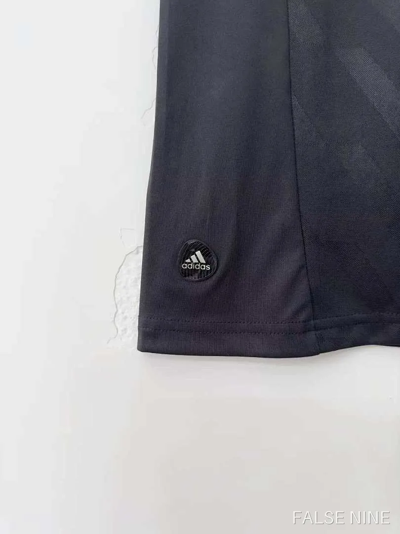 11/12 Real Madrid away retro Fan version, photo 6