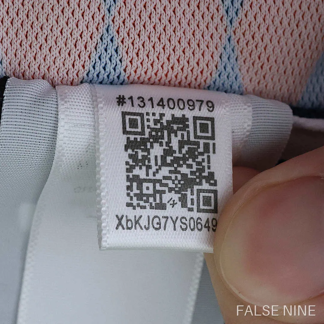 Bayern Munich 25/26 Home Shirt (Fan Version), photo 7