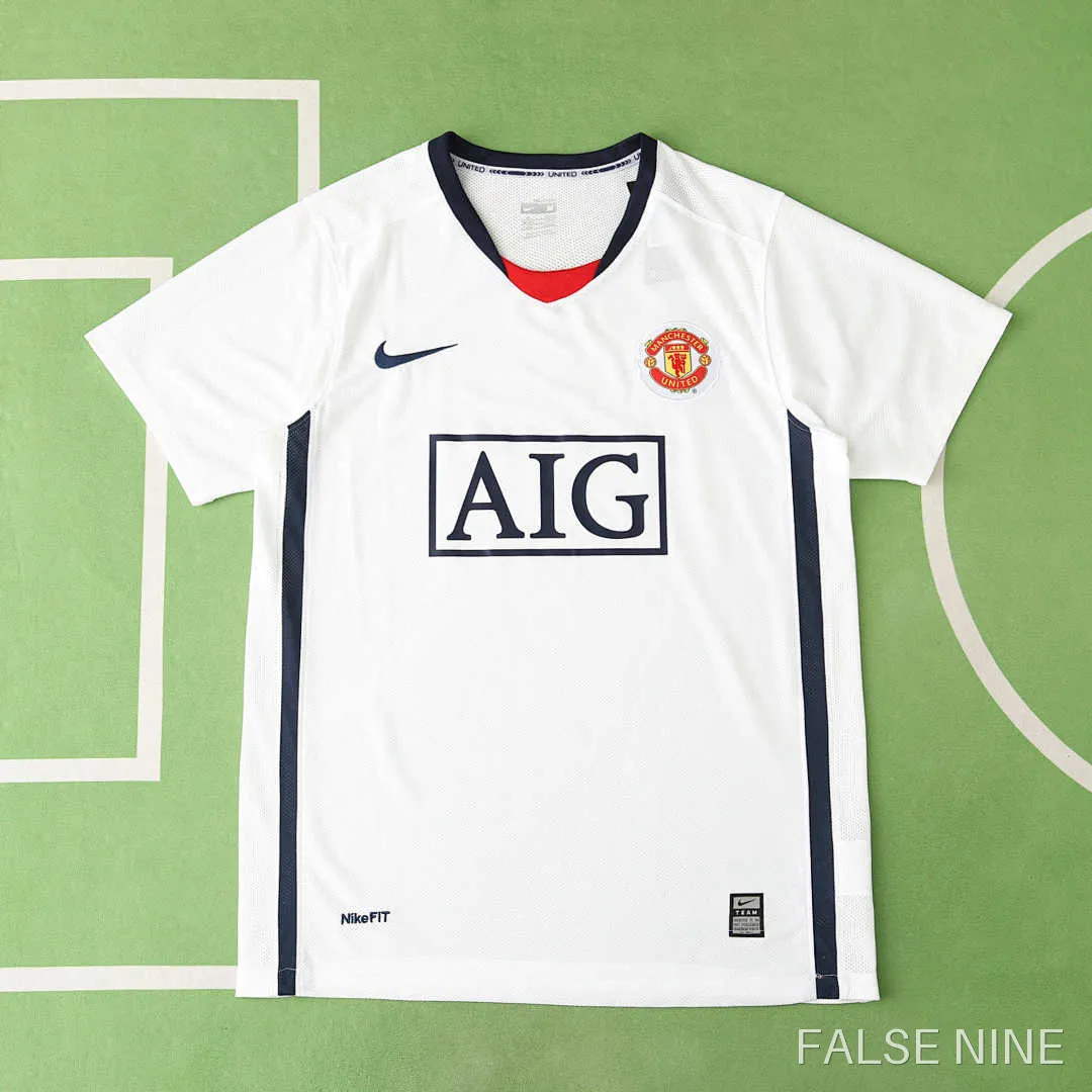 08/09 Manchester United F.C. third retro Fan version, photo 1