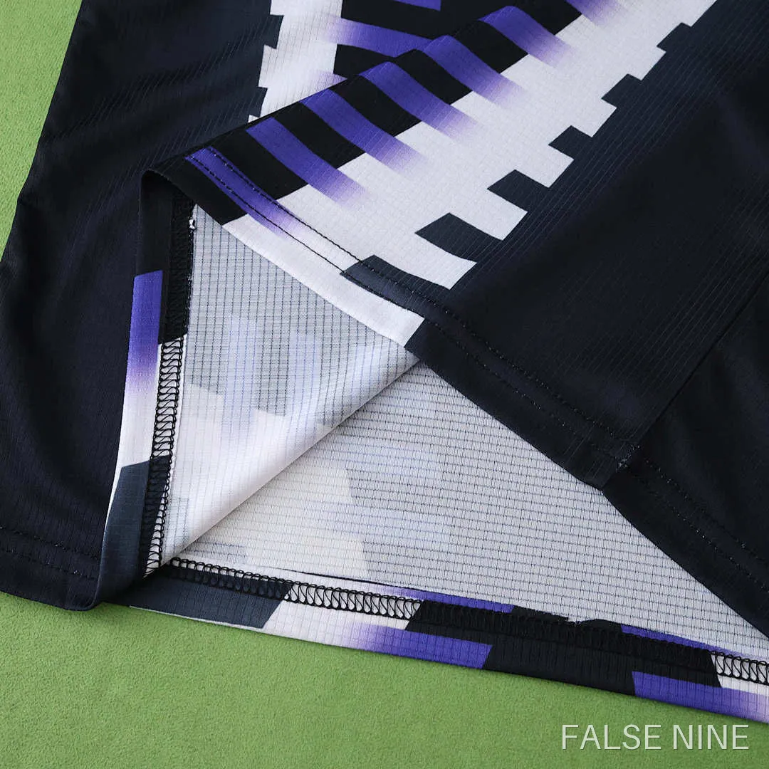 Real Madrid 1997/98 Third Kit (Kids Retro), photo 22