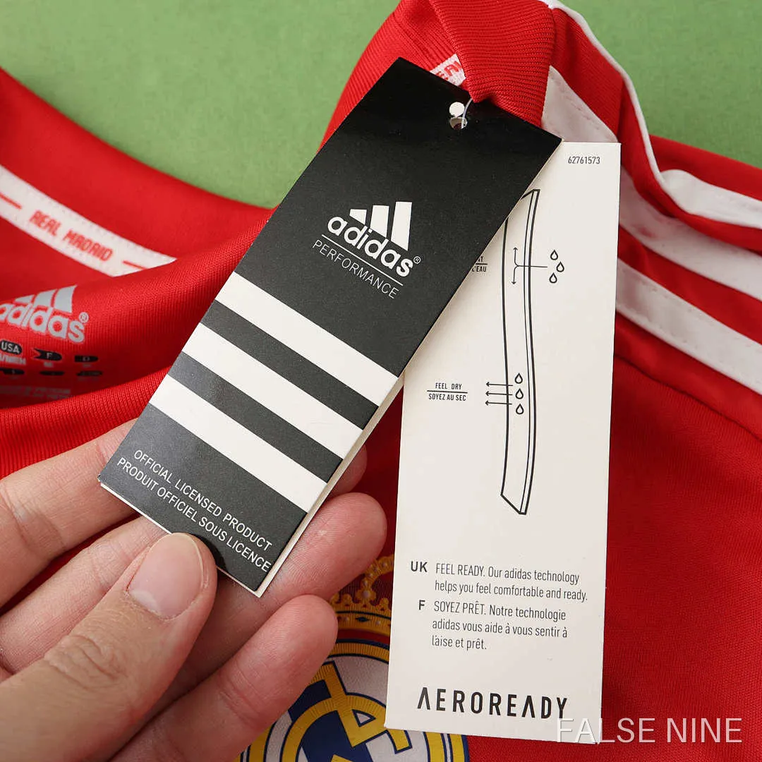11/12 Real Madrid CF third retro Fan version, photo 21