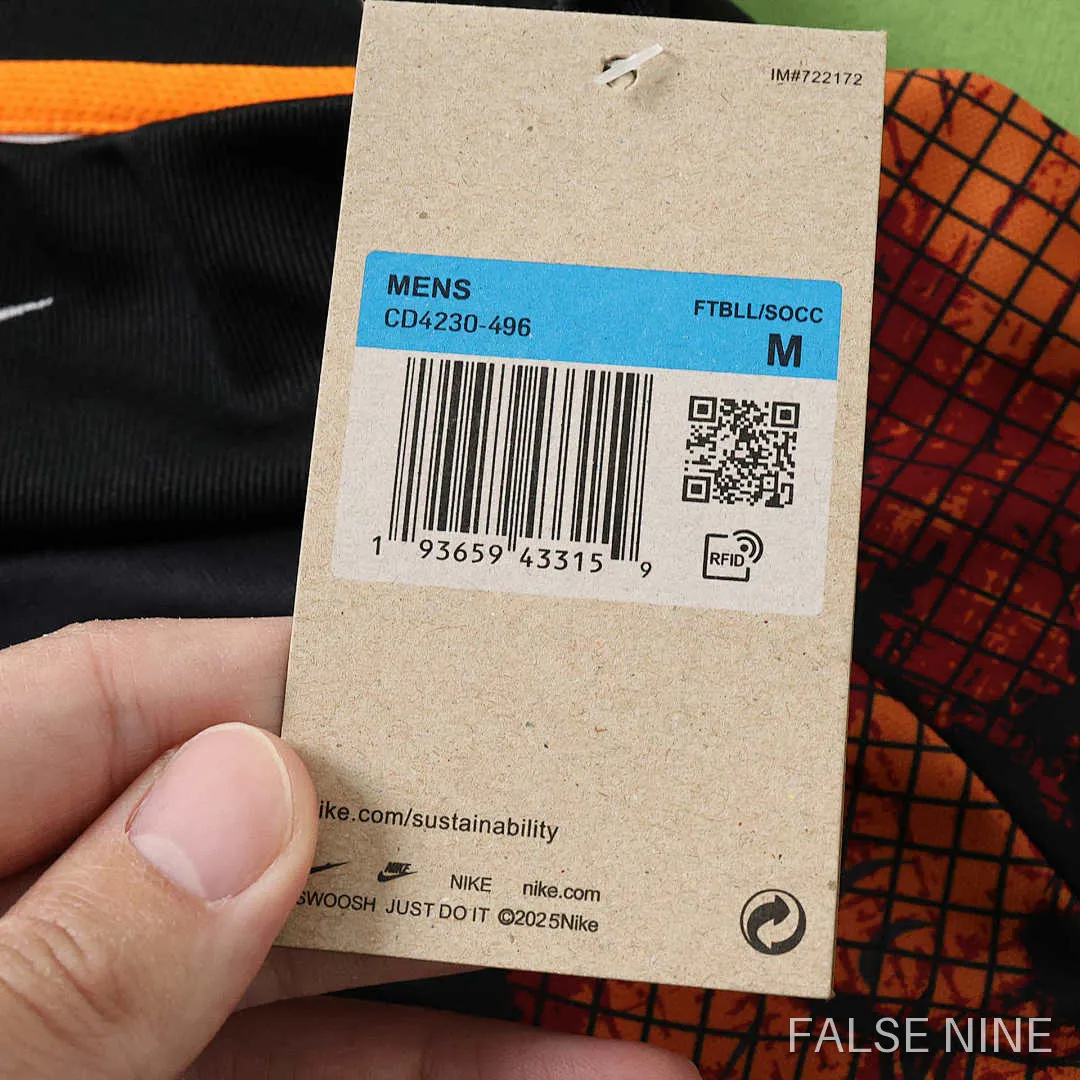 Netherlands 2026 Goalkeeper Long Sleeve Shirt (Fan Version), photo 16