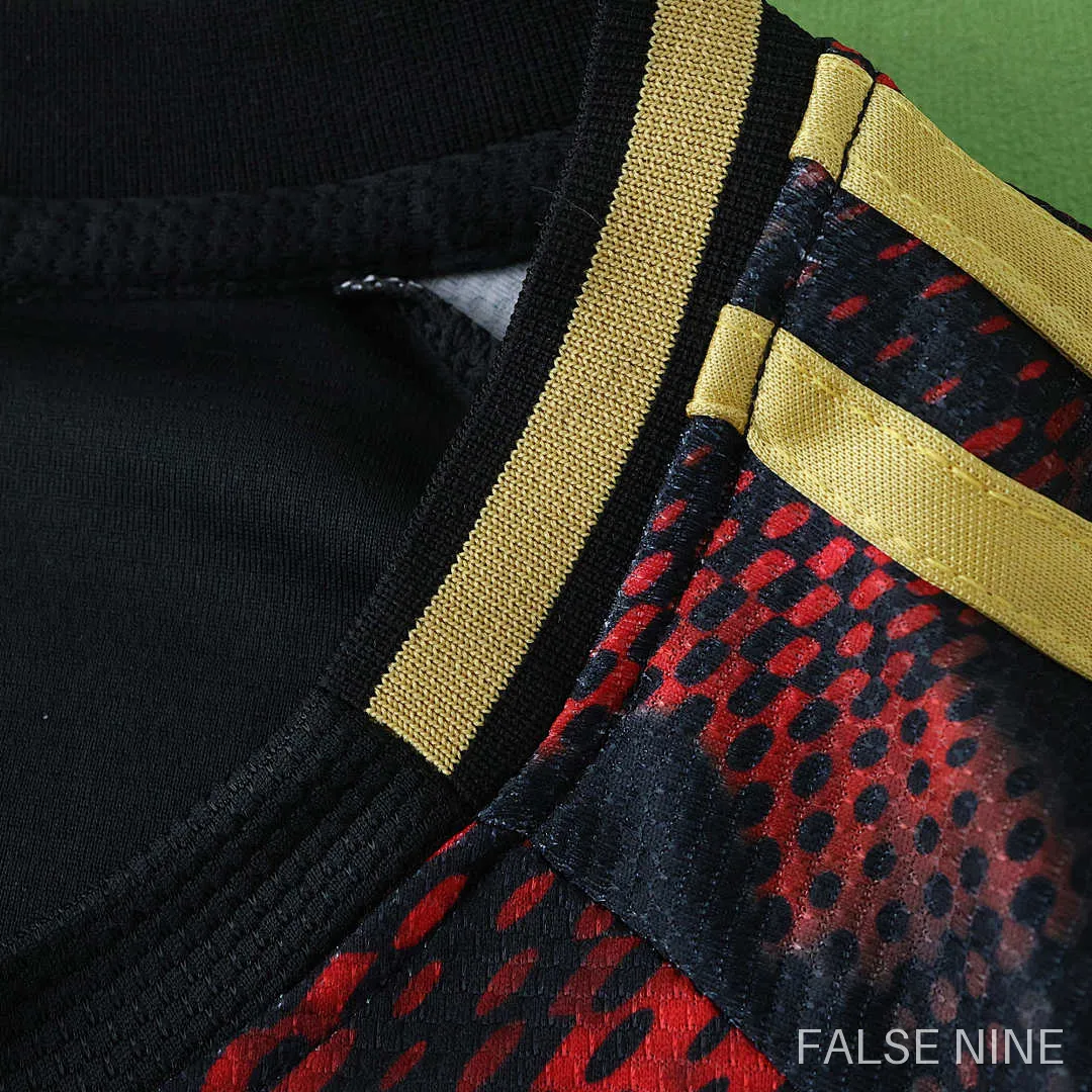 Bayer Leverkusen 25/26 Concept Kit (Fan Version), photo 3