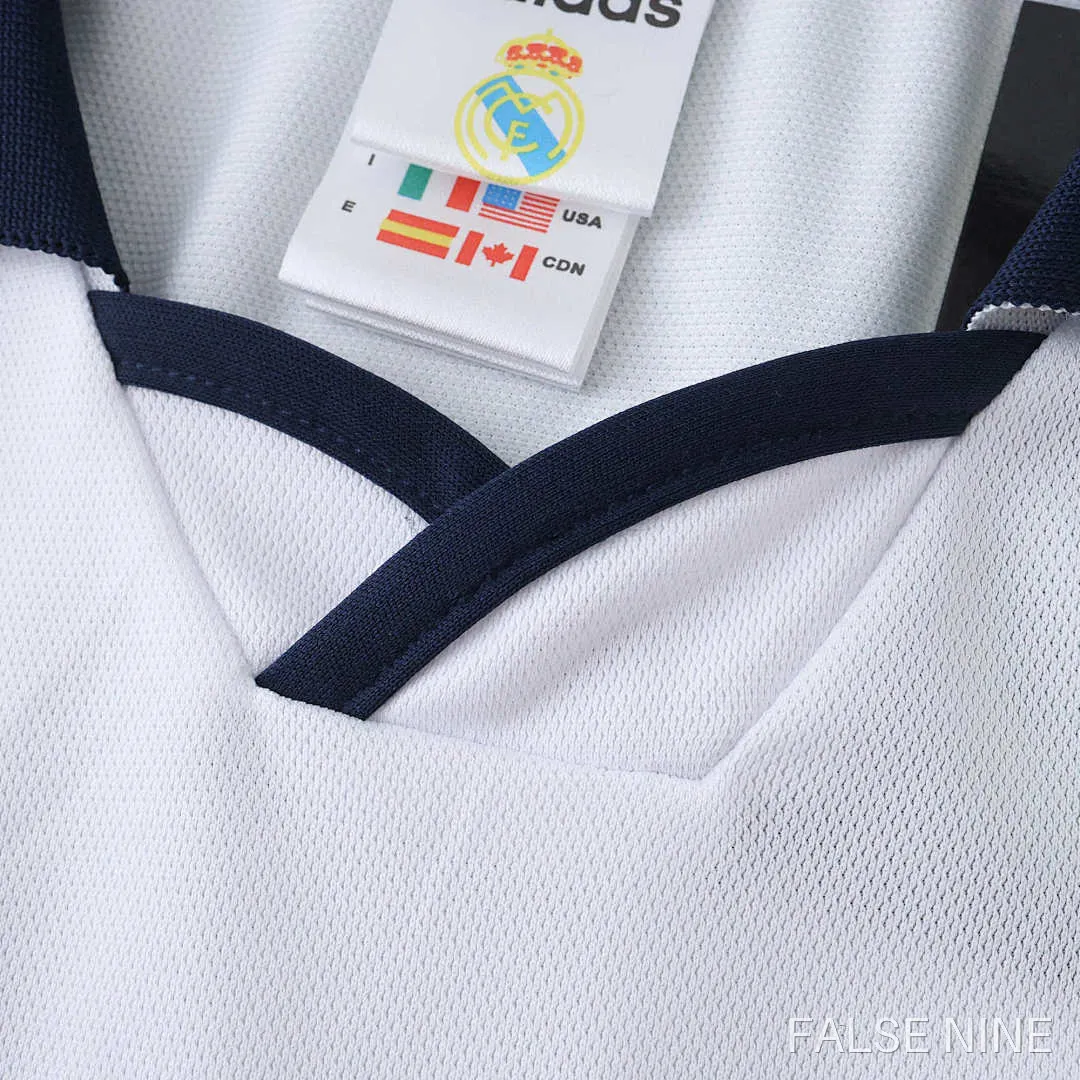 Real Madrid 2000/01 Home Kids Kit (Retro), photo 5