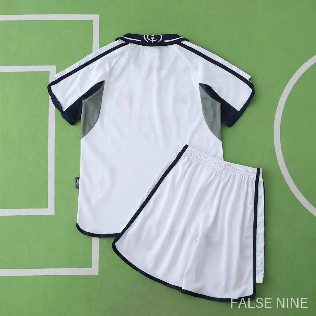 Real Madrid 2000/01 Home Kids Kit (Retro), photo 22