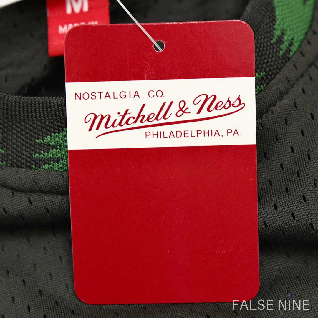 Minnesota Timberwolves 1997-98 Away Jersey (Retro), photo 9