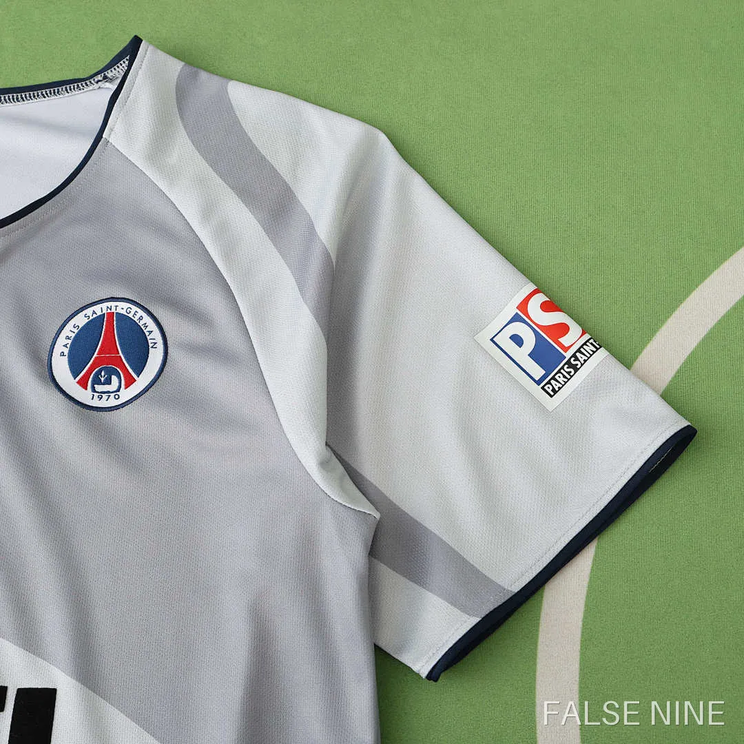 Paris Saint-Germain 2001 Away Shirt (Retro Fan Version), photo 9