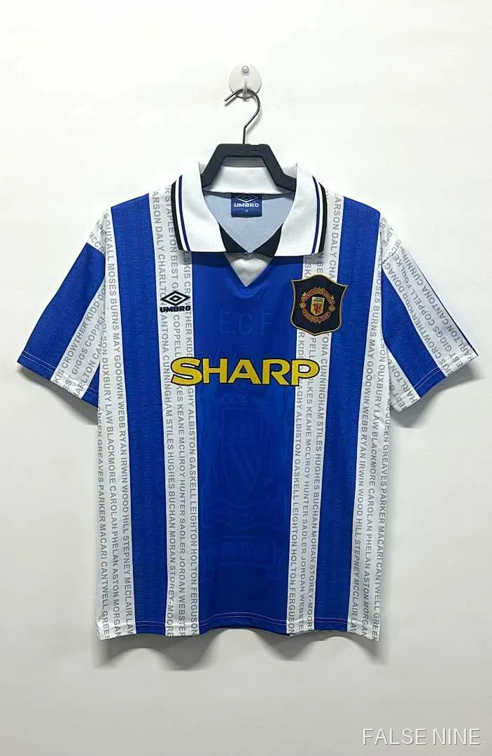Manchester United 1994-96 Third Shirt (Retro Fan Version), photo 1
