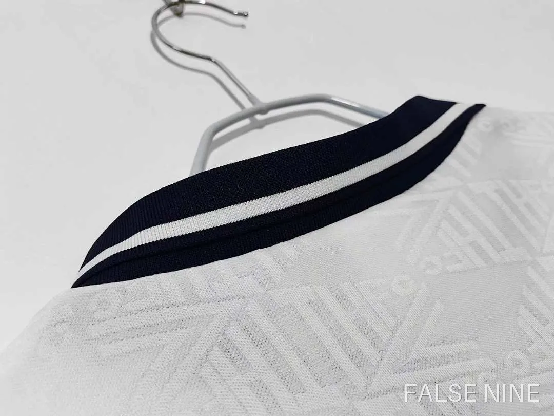 Tottenham Hotspur 1991-93 Home Shirt (Retro Fan Version), photo 5