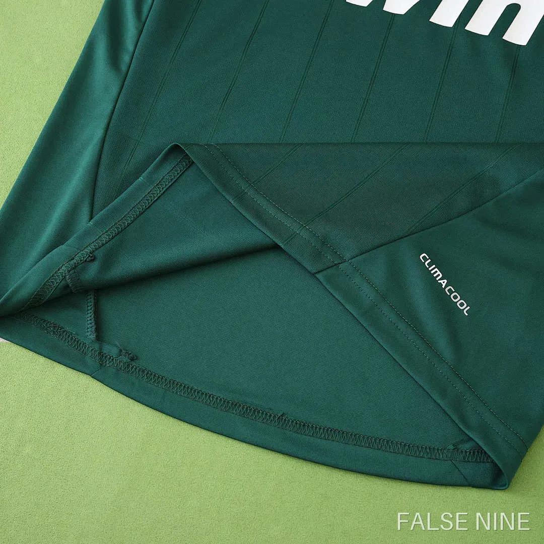 12/13 Real Madrid CF third retro Kids kit, photo 23