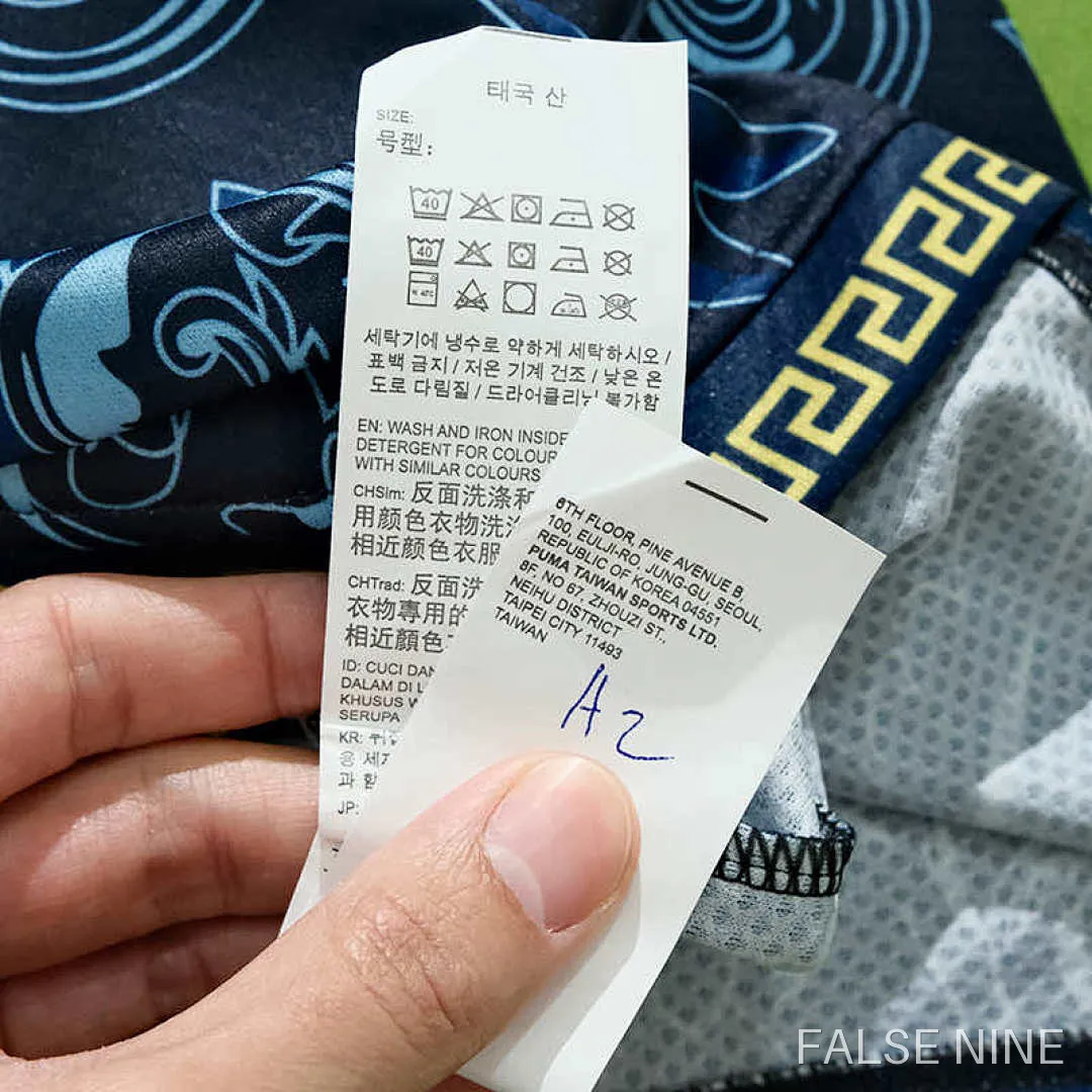 Italy 23-24 Special Edition Shirt (Fan Version), photo 6