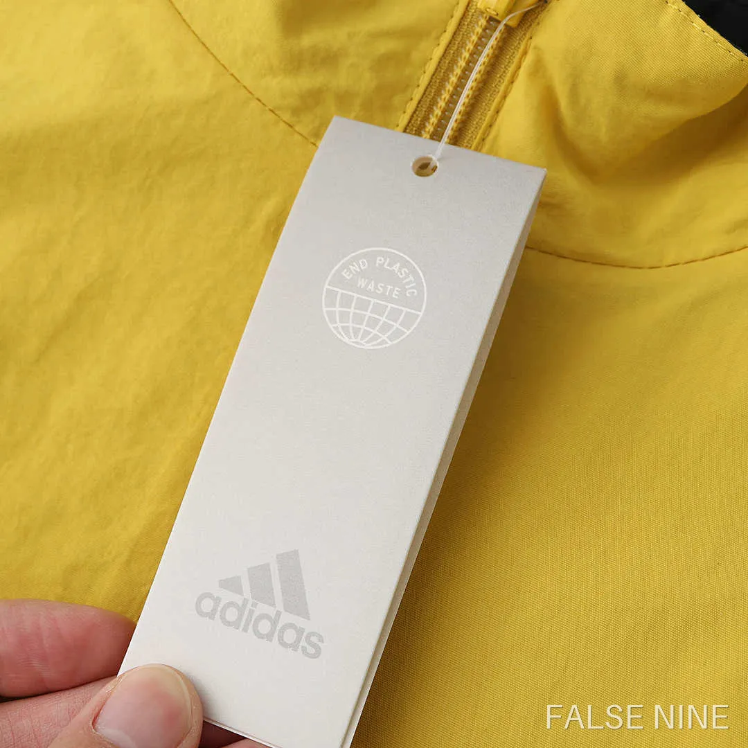 Manchester United 24/25 Training Reversible Windbreaker, photo 15