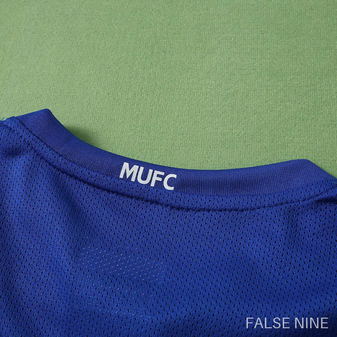 08/09 Manchester United F.C. third retro Long sleeves Kids kit, photo 11