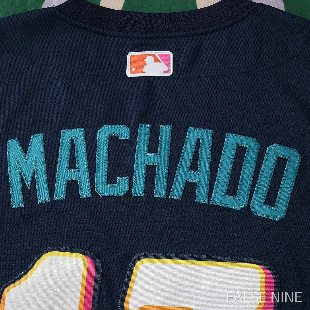 26/27 MLB San Diego Padres 13#MACHADO, photo 3