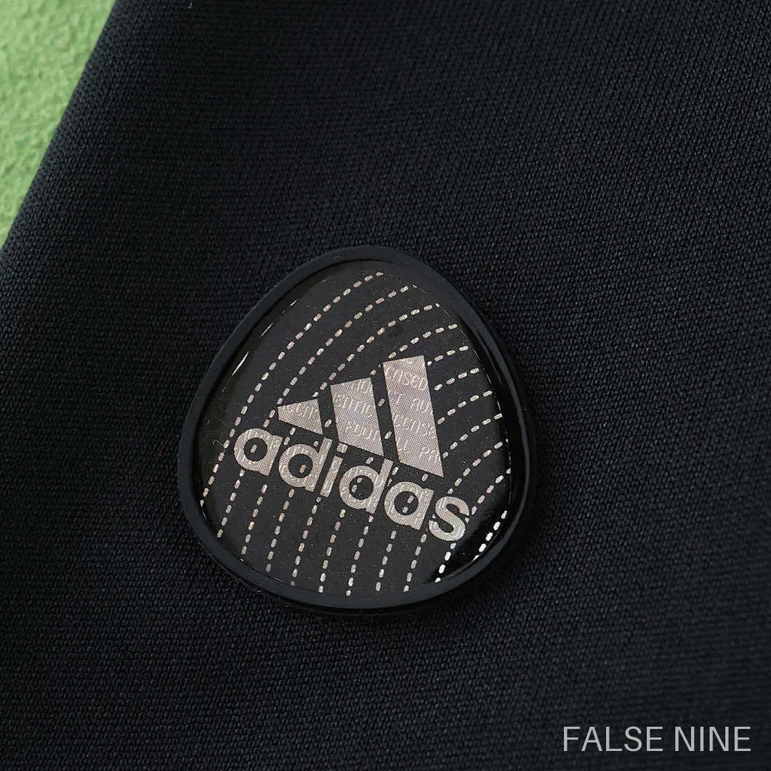Real Madrid 2011/12 Away Kids Kit (Retro), photo 9