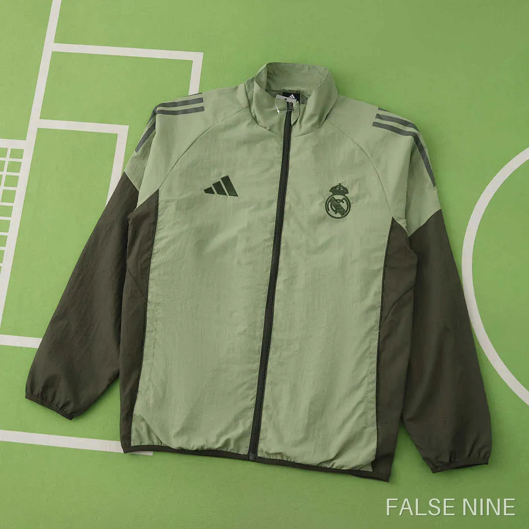 Real Madrid 25/26 Training Windbreaker, photo 1