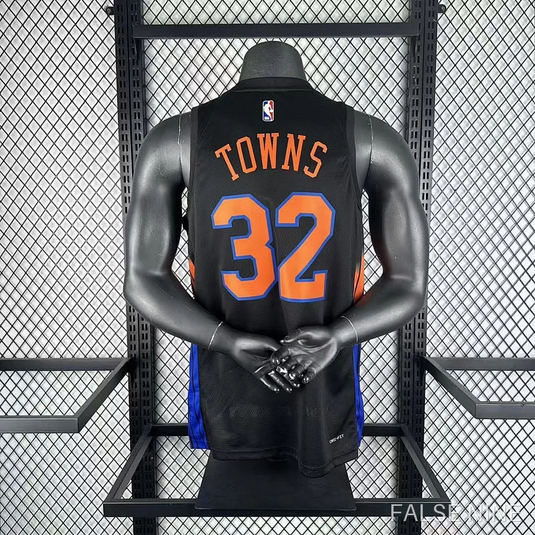 New York Knicks 25/26 Jersey (Towns), photo 4