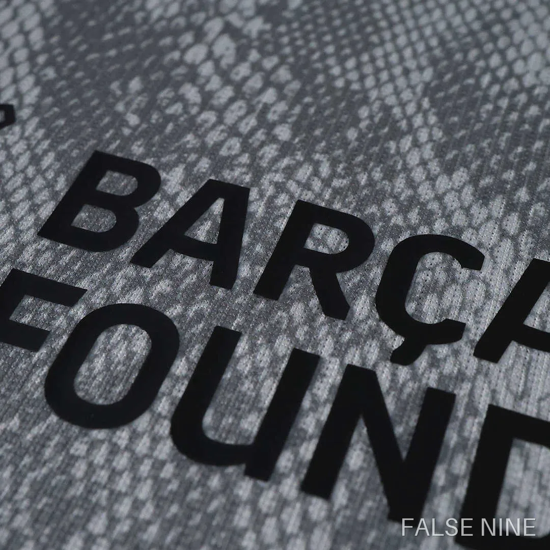 FC Barcelona 26/27 Goalkeeper Shirt (Fan Version), photo 8