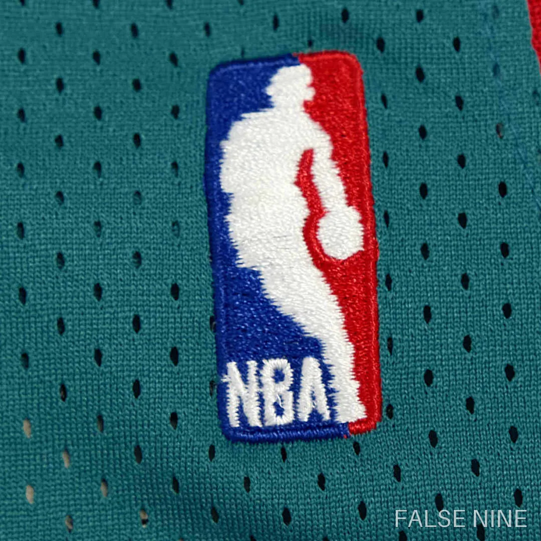 Vancouver Grizzlies 1998 Home Jersey (Retro), photo 7