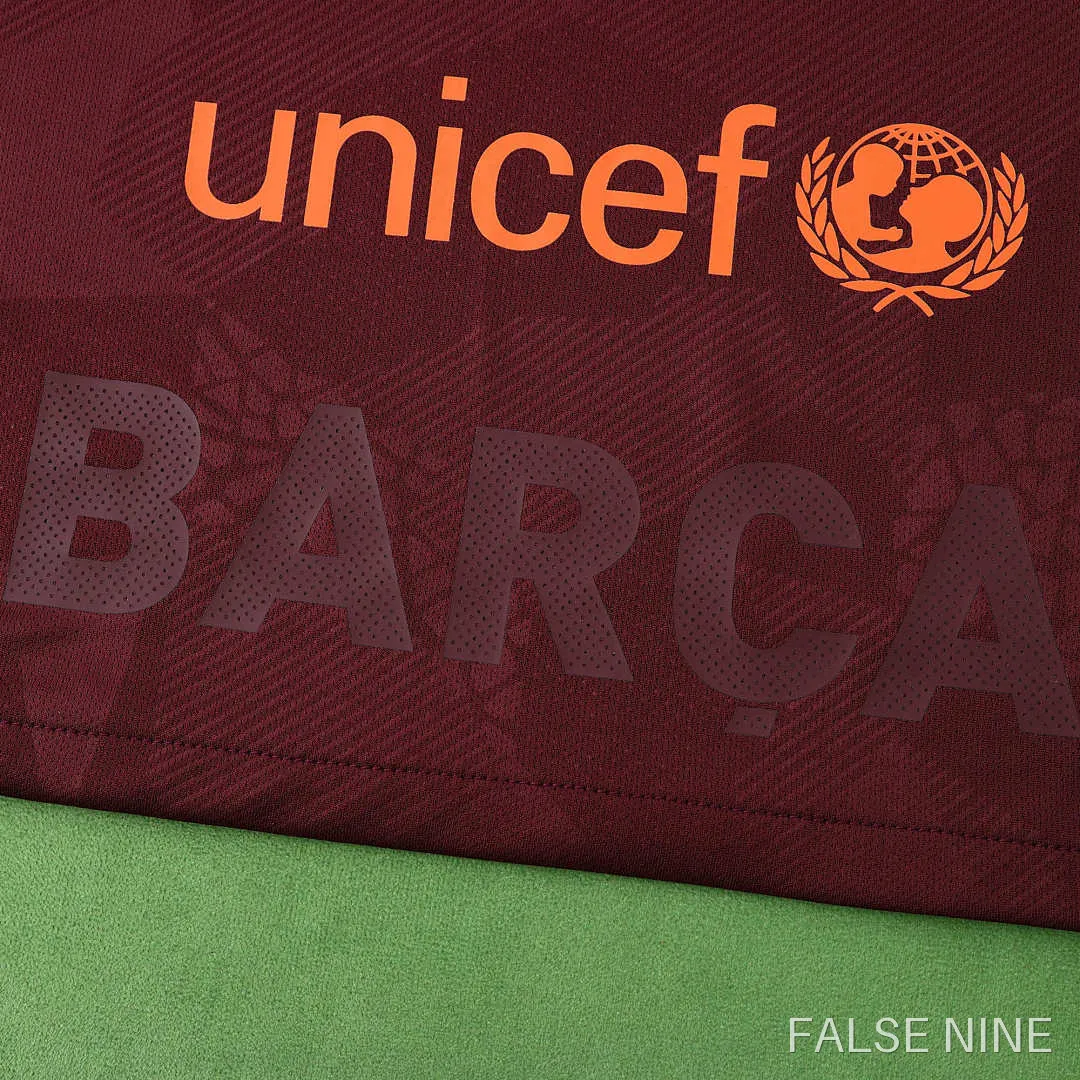 17/18 Barcelona third retro Fan version, photo 6