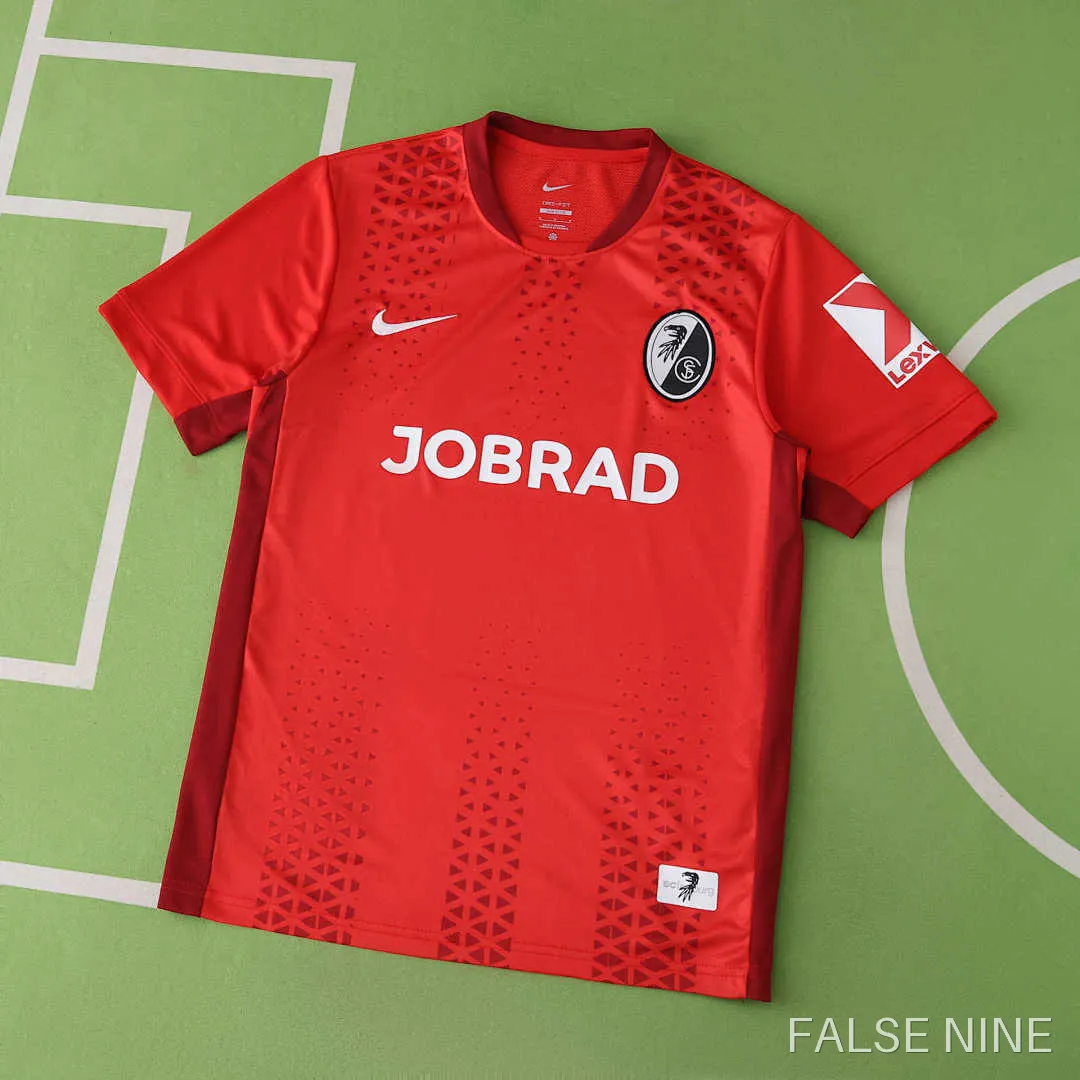 SC Freiburg 25/26 Home Shirt (Fan Version), photo 1