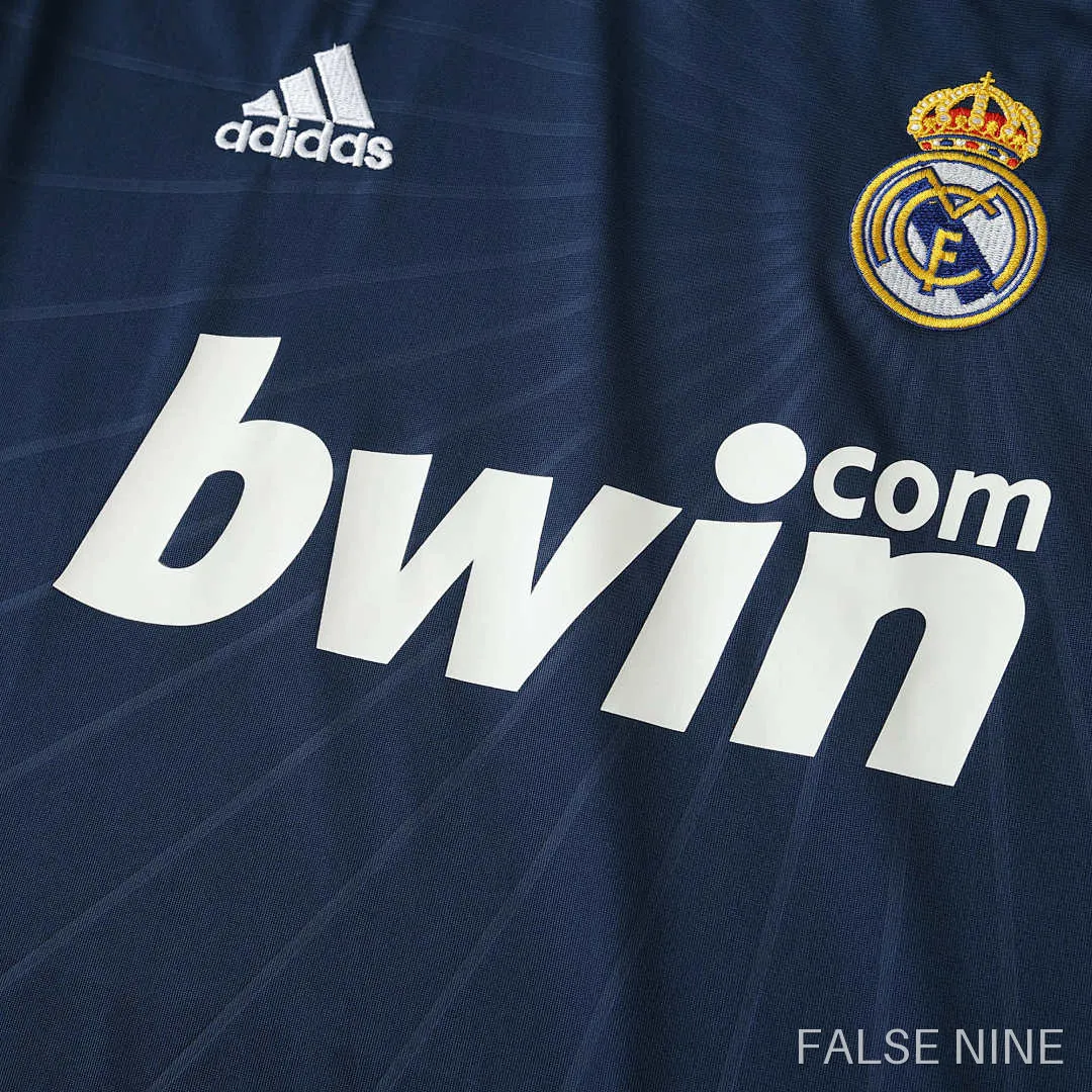 10/11 Real Madrid CF away retro Fan version, photo 7