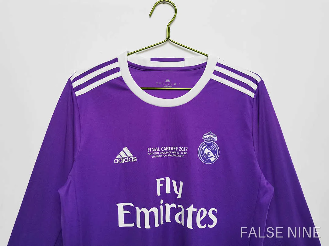 Real Madrid 16/17 Away Long Sleeve Retro Fan Version Jersey, photo 2