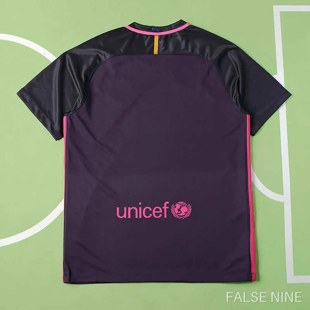 16/17 Barcelona away retro Fan version, photo 2