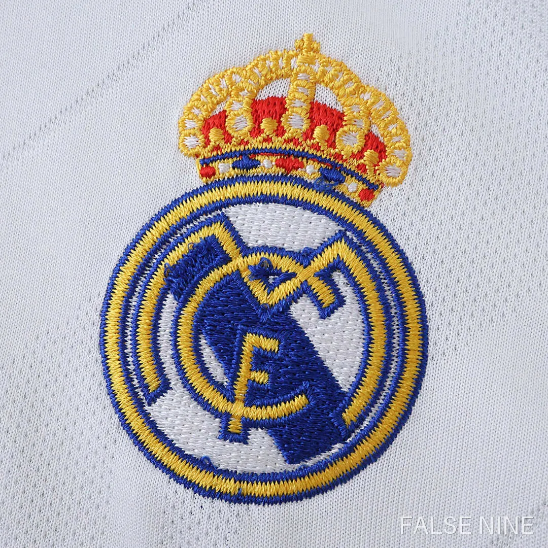 Real Madrid 17/18 Home Long Sleeve Kids Kit, photo 5