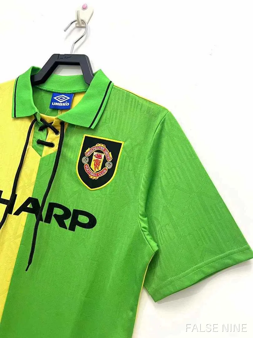 Manchester United 1992-94 Away Shirt (Retro Fan version), photo 2