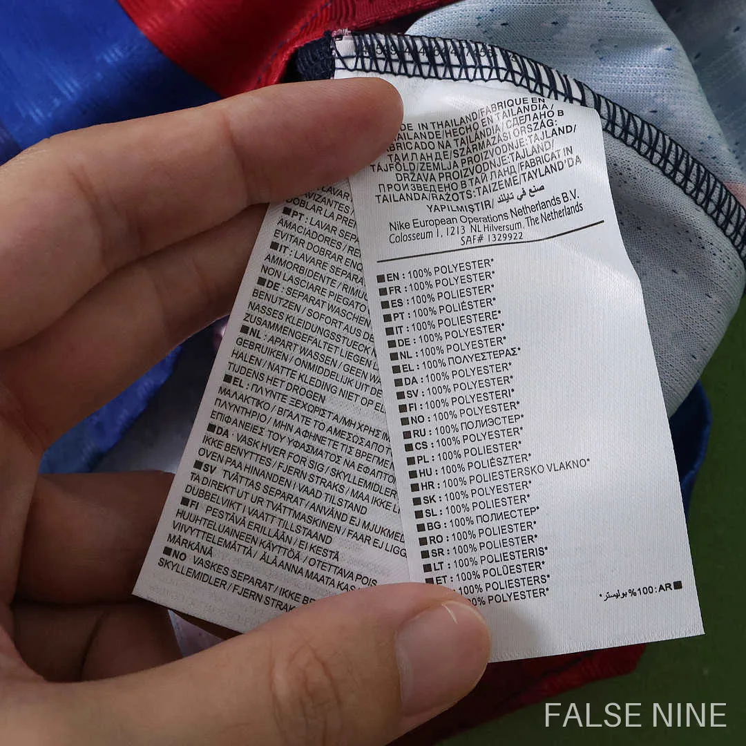 FC Barcelona 26/27 Home Long Sleeve Shirt (Player Version), photo 12