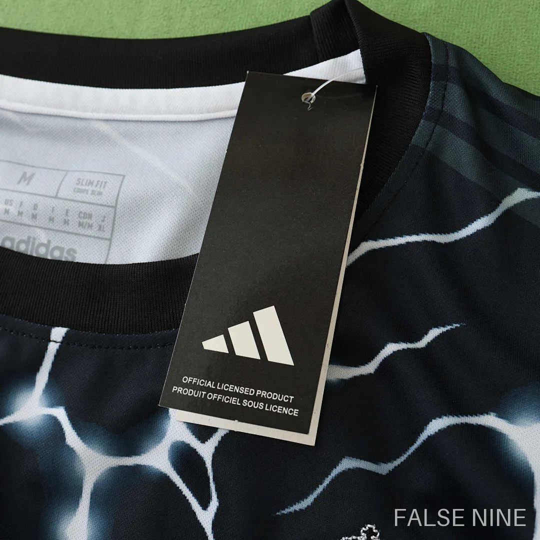 Real Madrid 24/25 Concept Shirt (Fan Version), photo 18