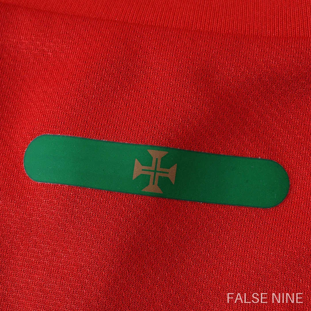 2010 Portugal home retro Fan version, photo 21