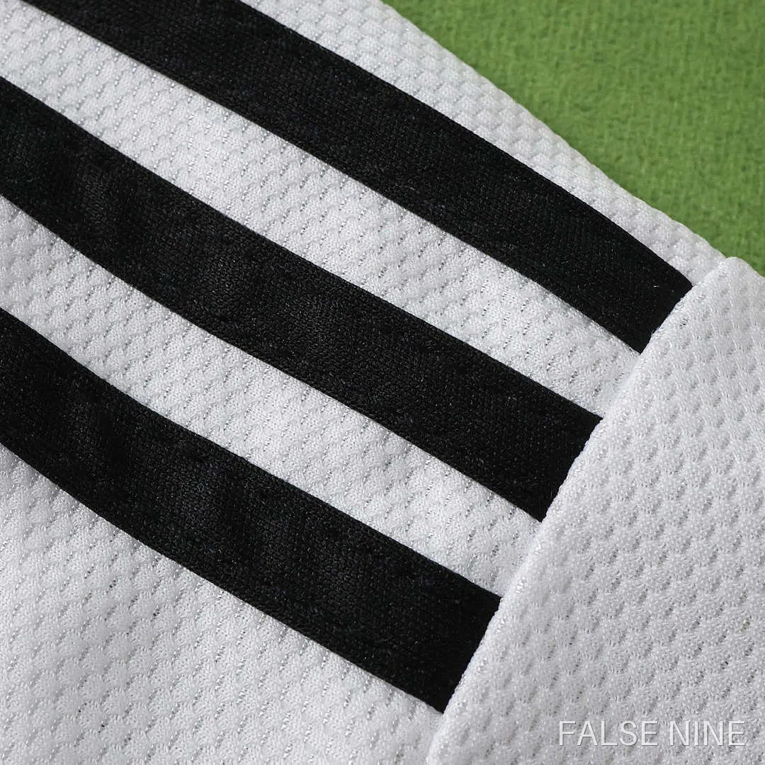 Sheffield United 26/27 Away Kids Kit, photo 25
