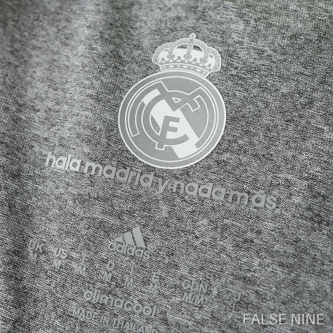 Real Madrid 15/16 Away Retro Shirt (Fan Version), photo 11