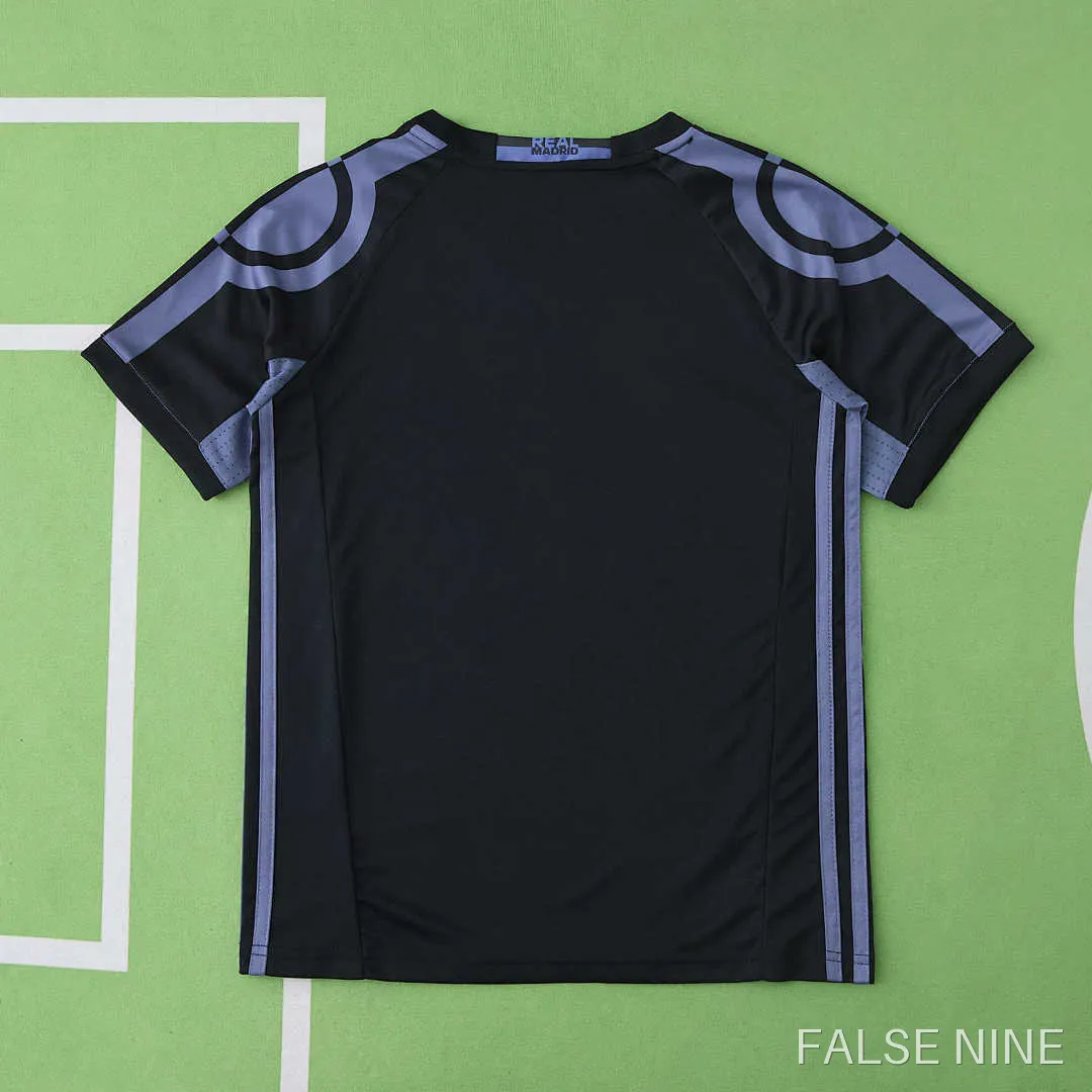 Real Madrid 16/17 Third Kids Kit, photo 18
