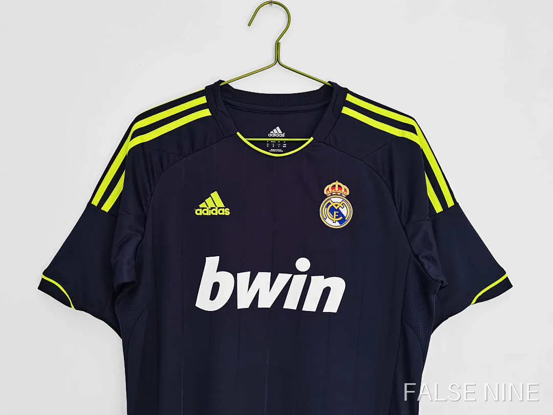 12/13 Real Madrid away retro Fan version, photo 2
