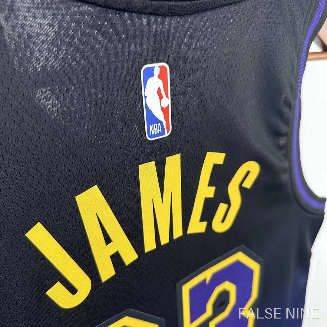 L.A. Lakers 23 Jersey, photo 5