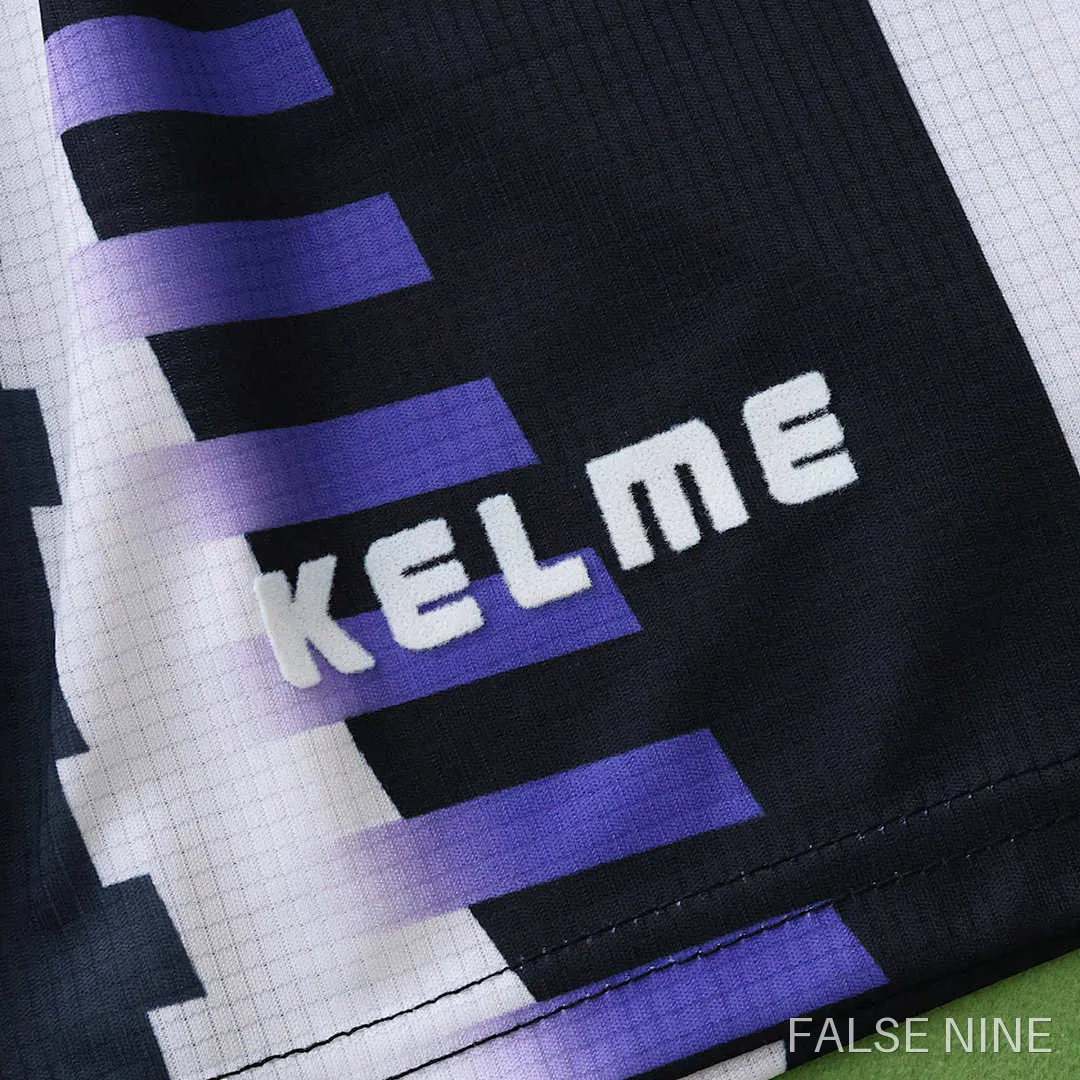 Real Madrid 1997/98 Third Kit (Kids Retro), photo 14