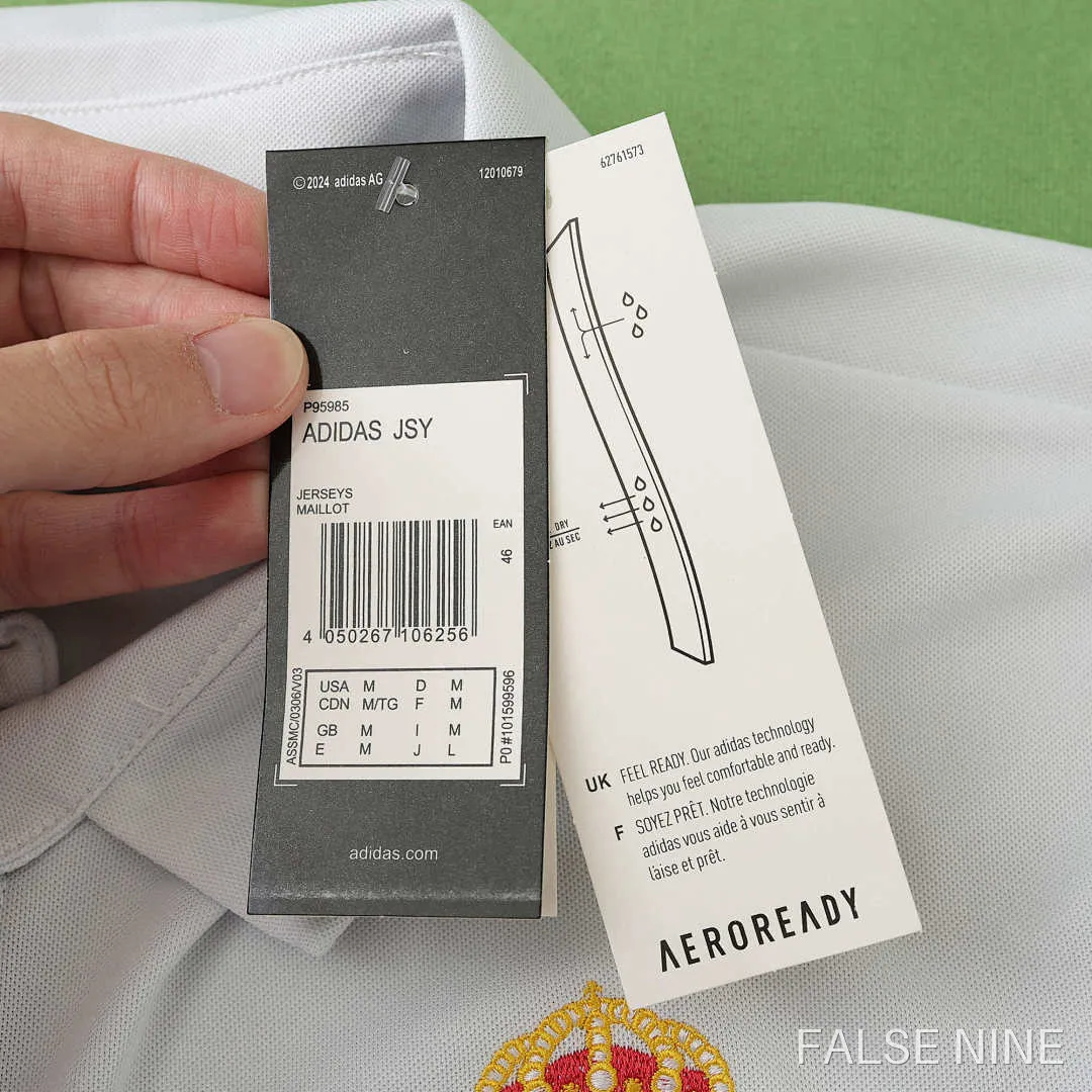 16/17 Real Madrid CF home retro Fan version, photo 21