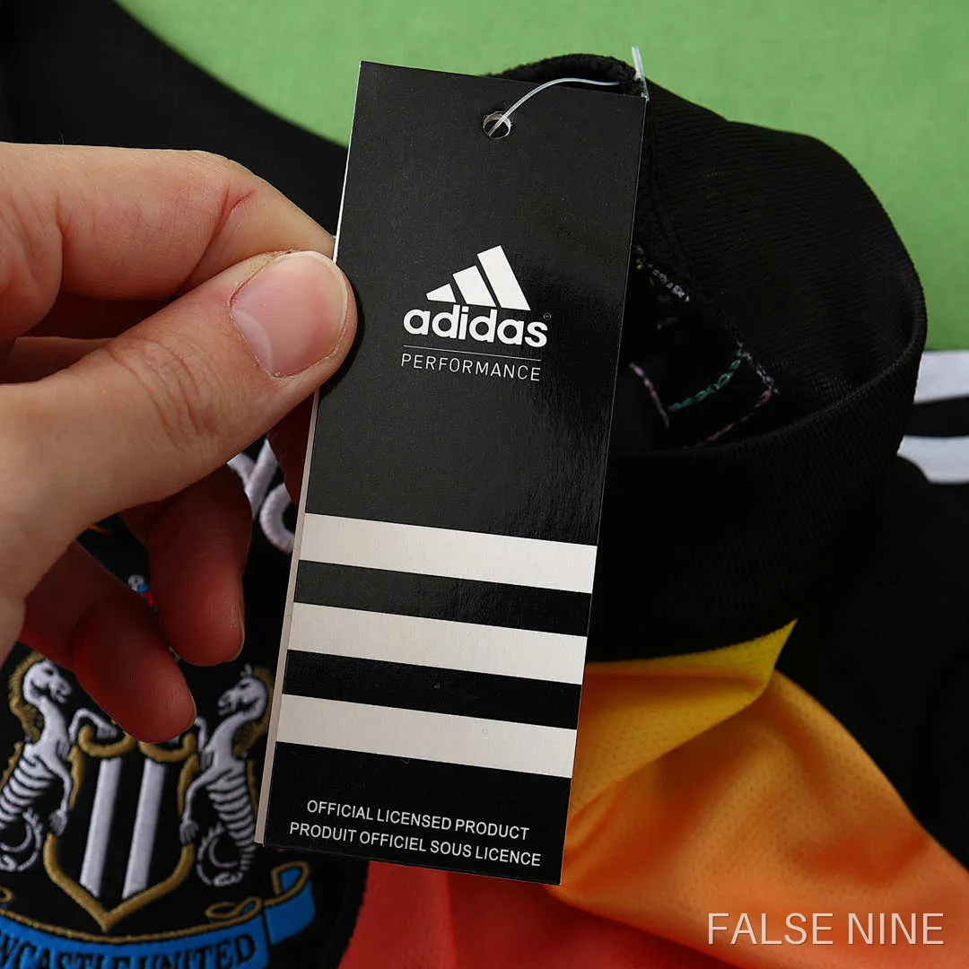 Newcastle United 96-97 Away Long Sleeve Retro Shirt (Fan Version), photo 1