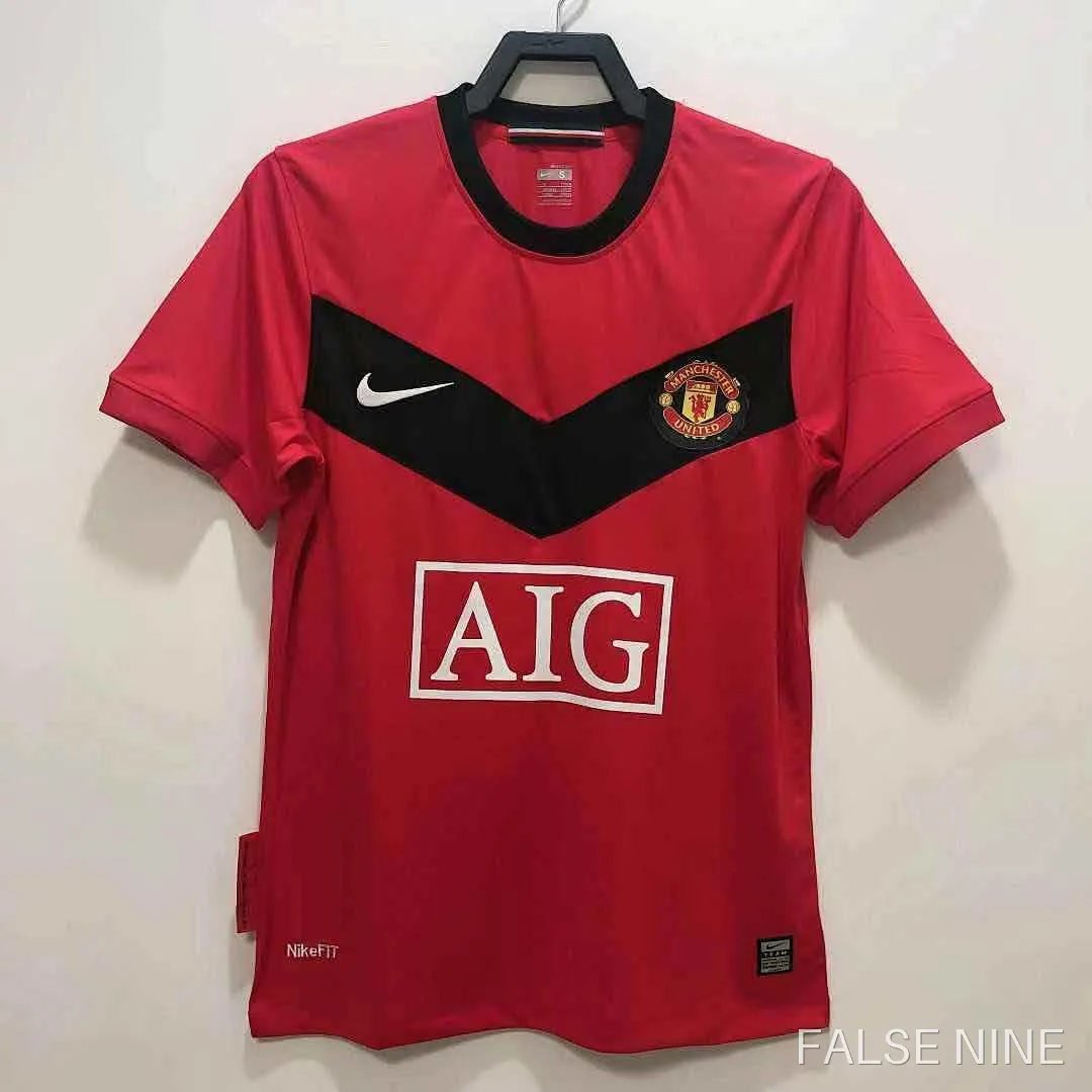 2010 Manchester United Home retro Fan version, photo 1