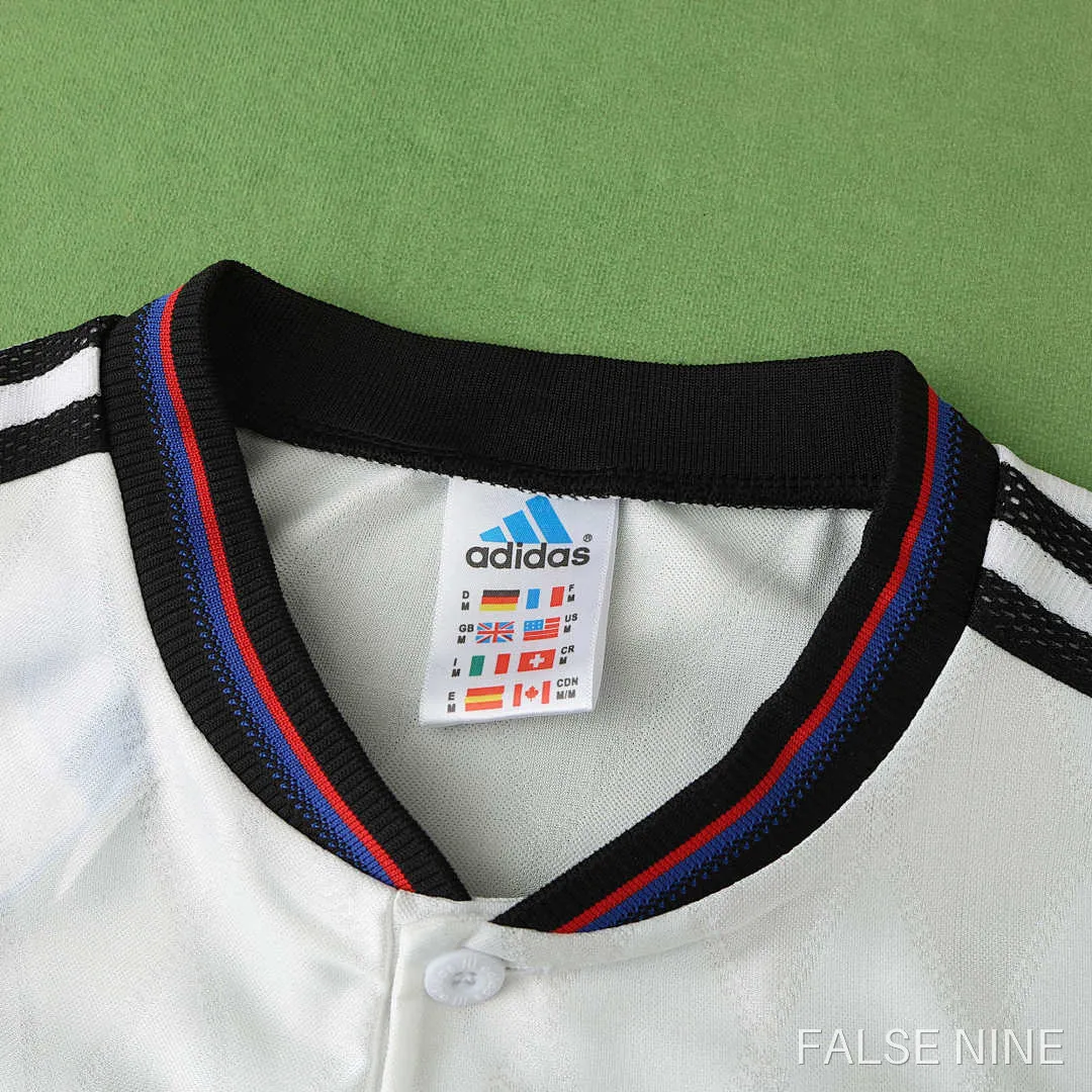 Bayern Munich 1997-98 Away Shirt (Retro Fan Version), photo 2