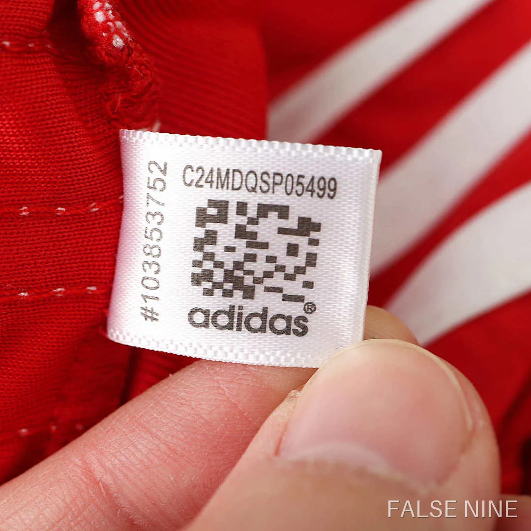 11/12 Real Madrid CF third retro Fan version, photo 19
