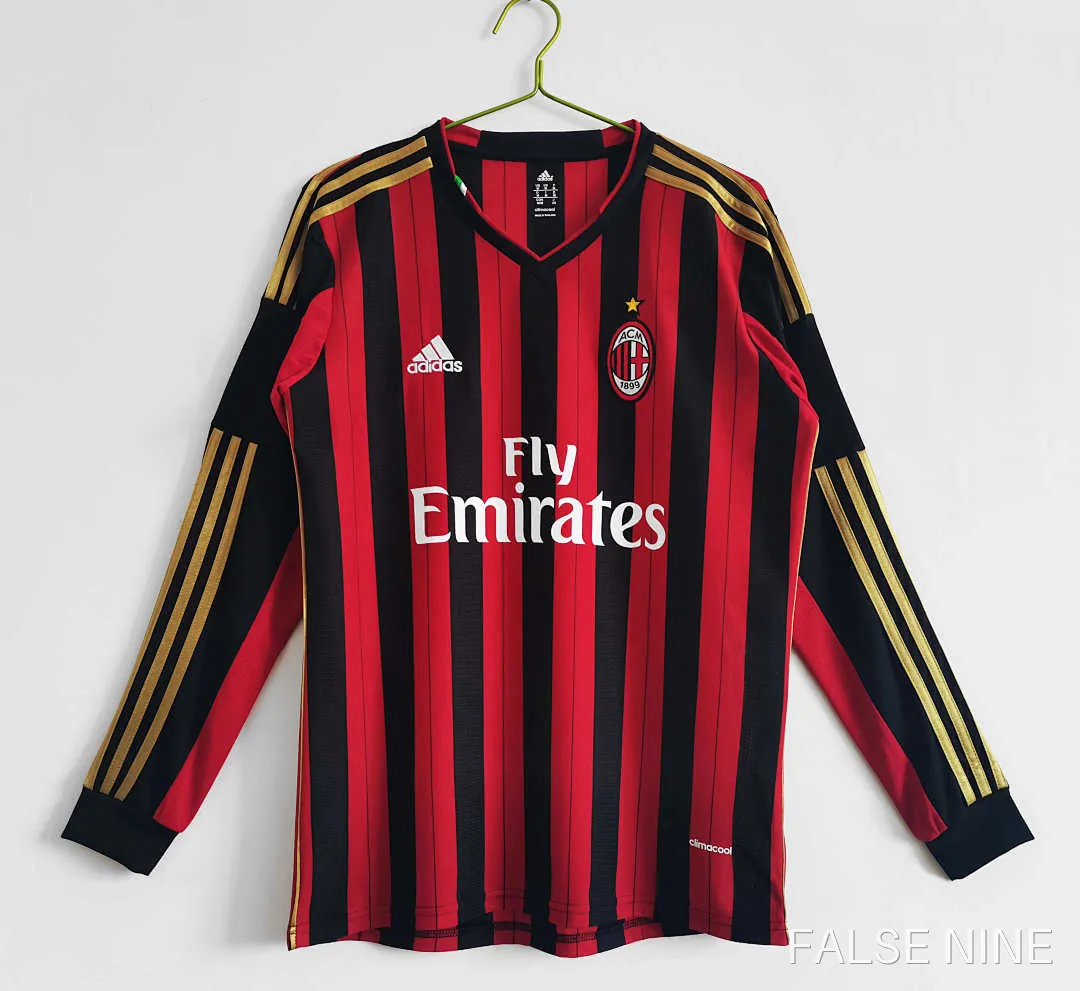 13/14 AC Milan home Retro Long sleeved Fan version, photo 1