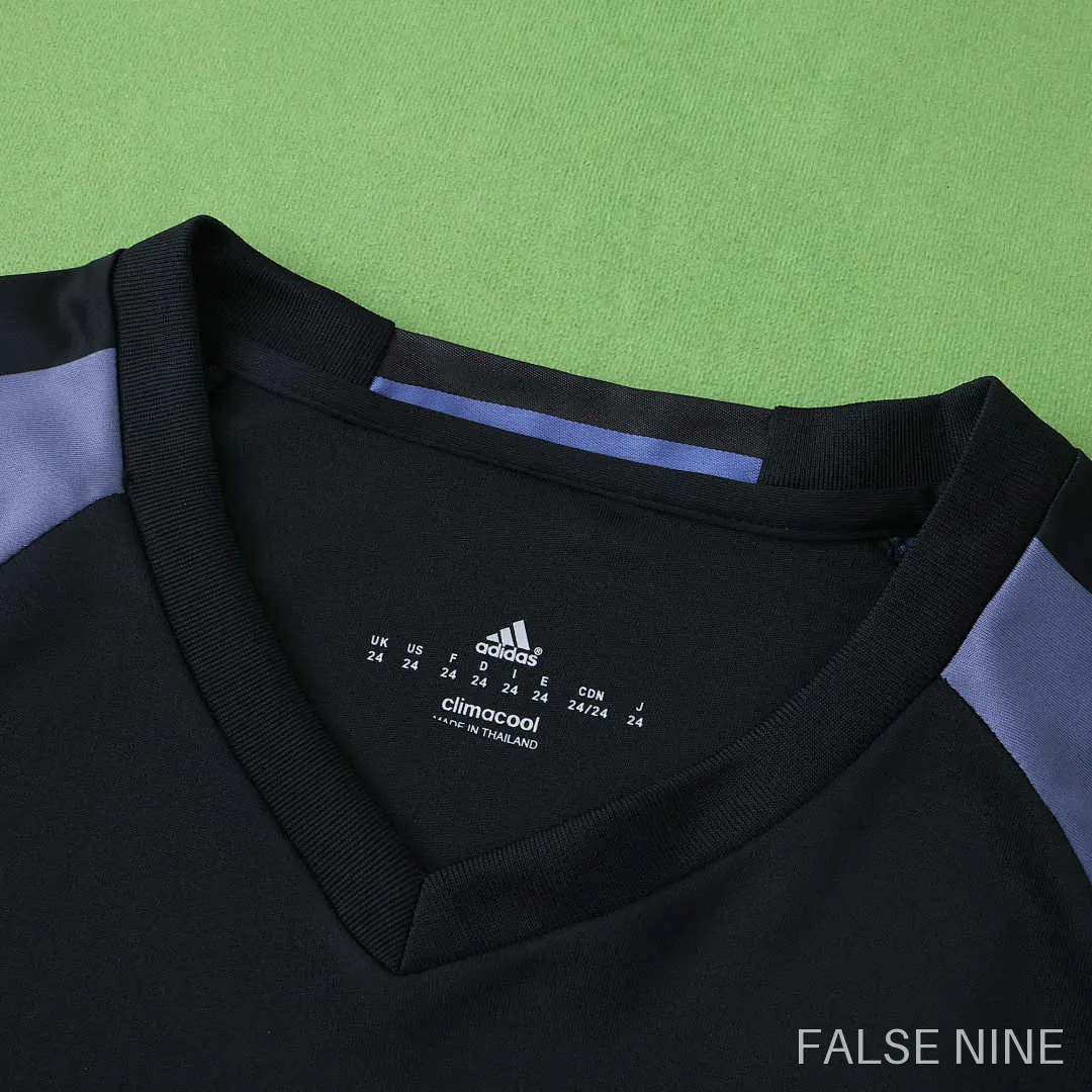 Real Madrid 16/17 Third Kids Kit, photo 2